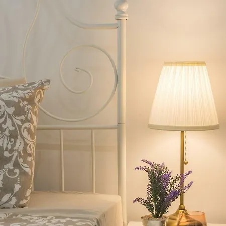 Mediterranean Vintage Split